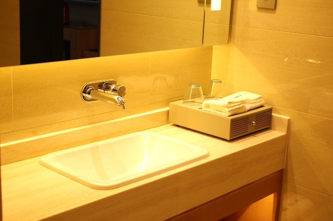 Intercity Hotel 青島市 エクステリア 写真